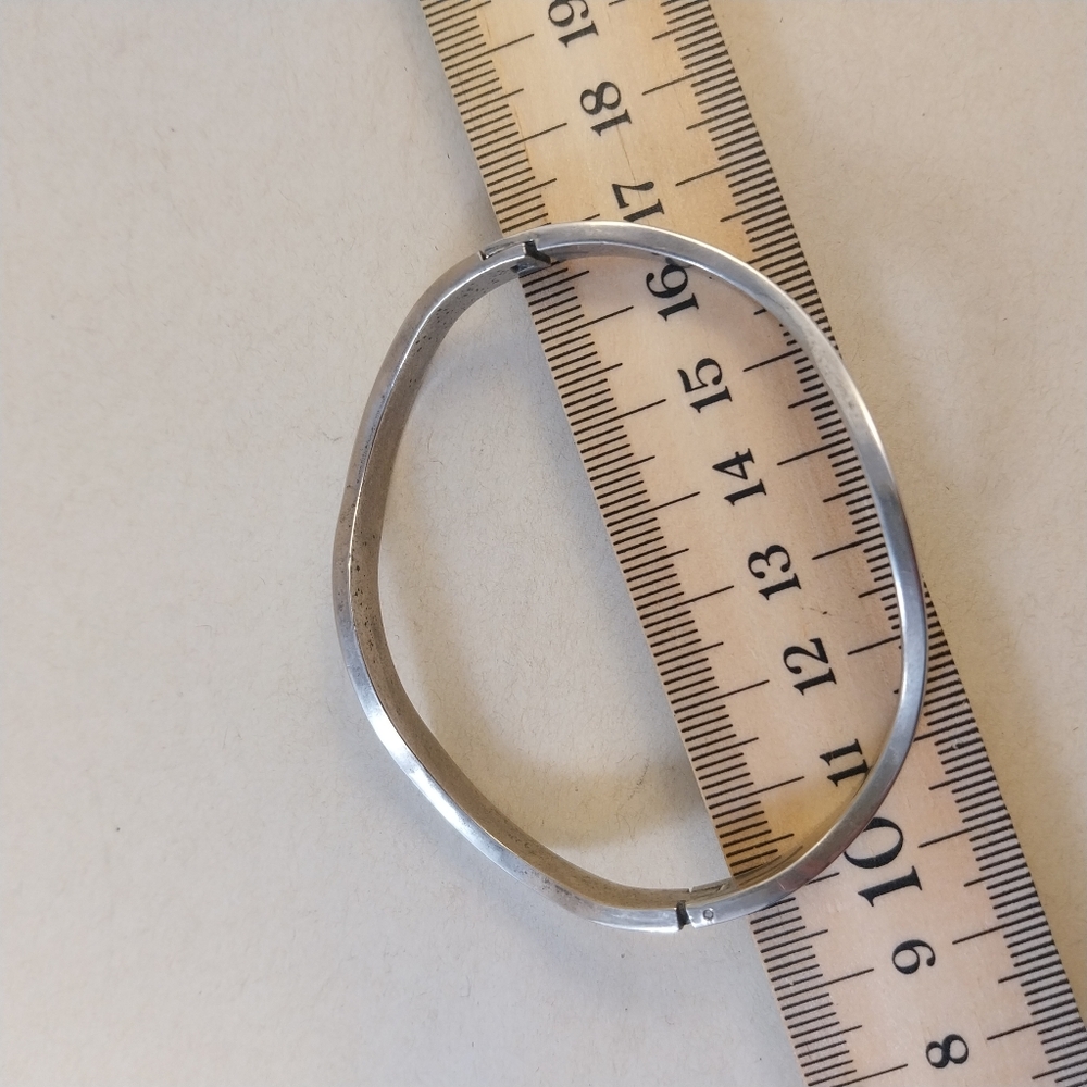 Sterling Silver Wave Bangle - Picture 9 of 14